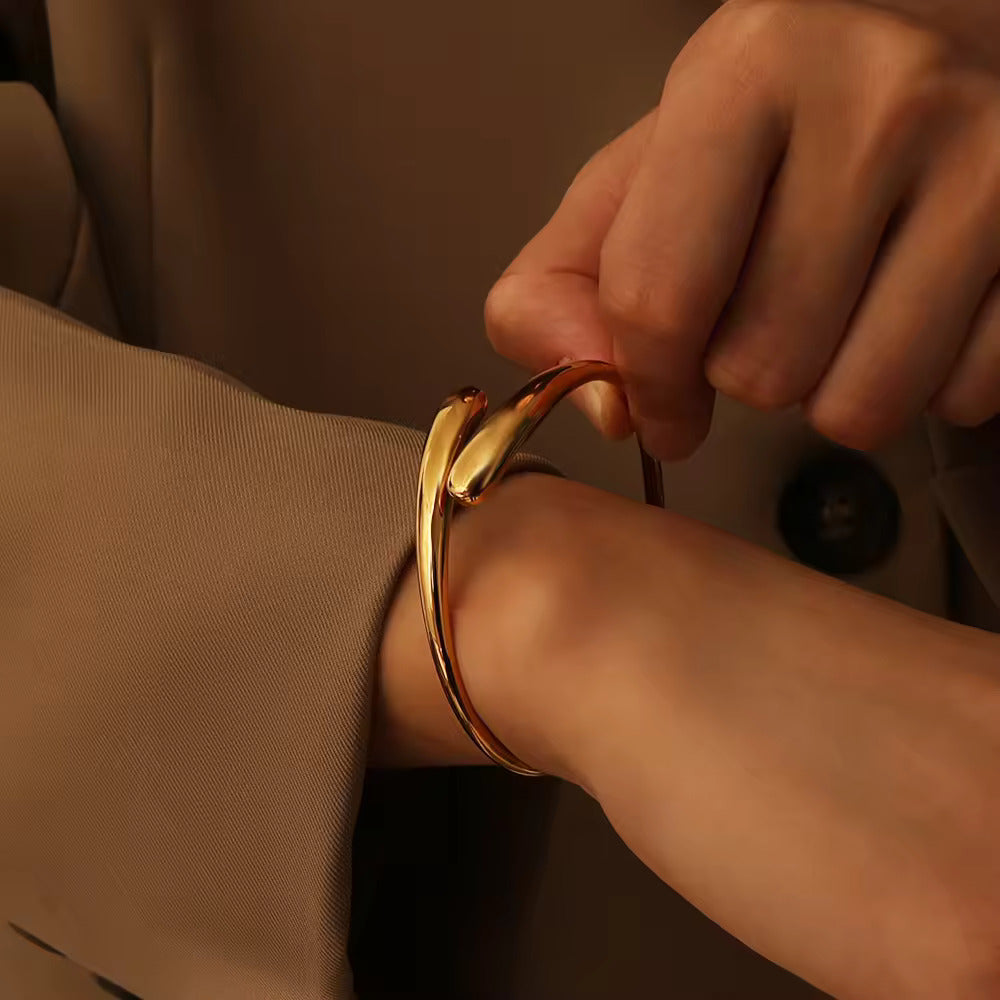 Minimalis Open Cuffs