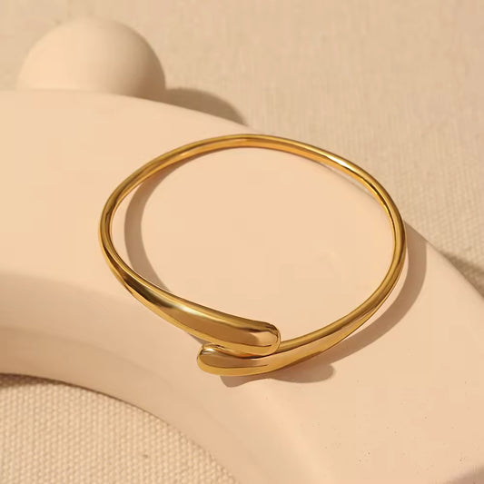 Minimalis Open Cuffs